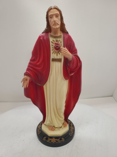 Vtg plastc sacred - sacred, heart